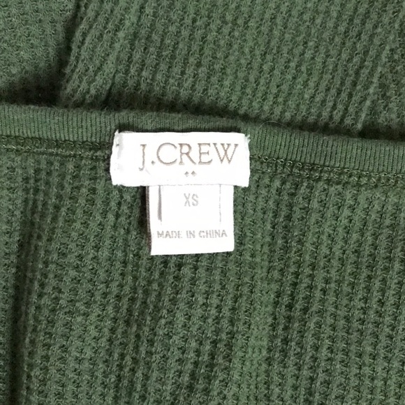 Jcrew Factory Thermal XS - Picture 3 of 3